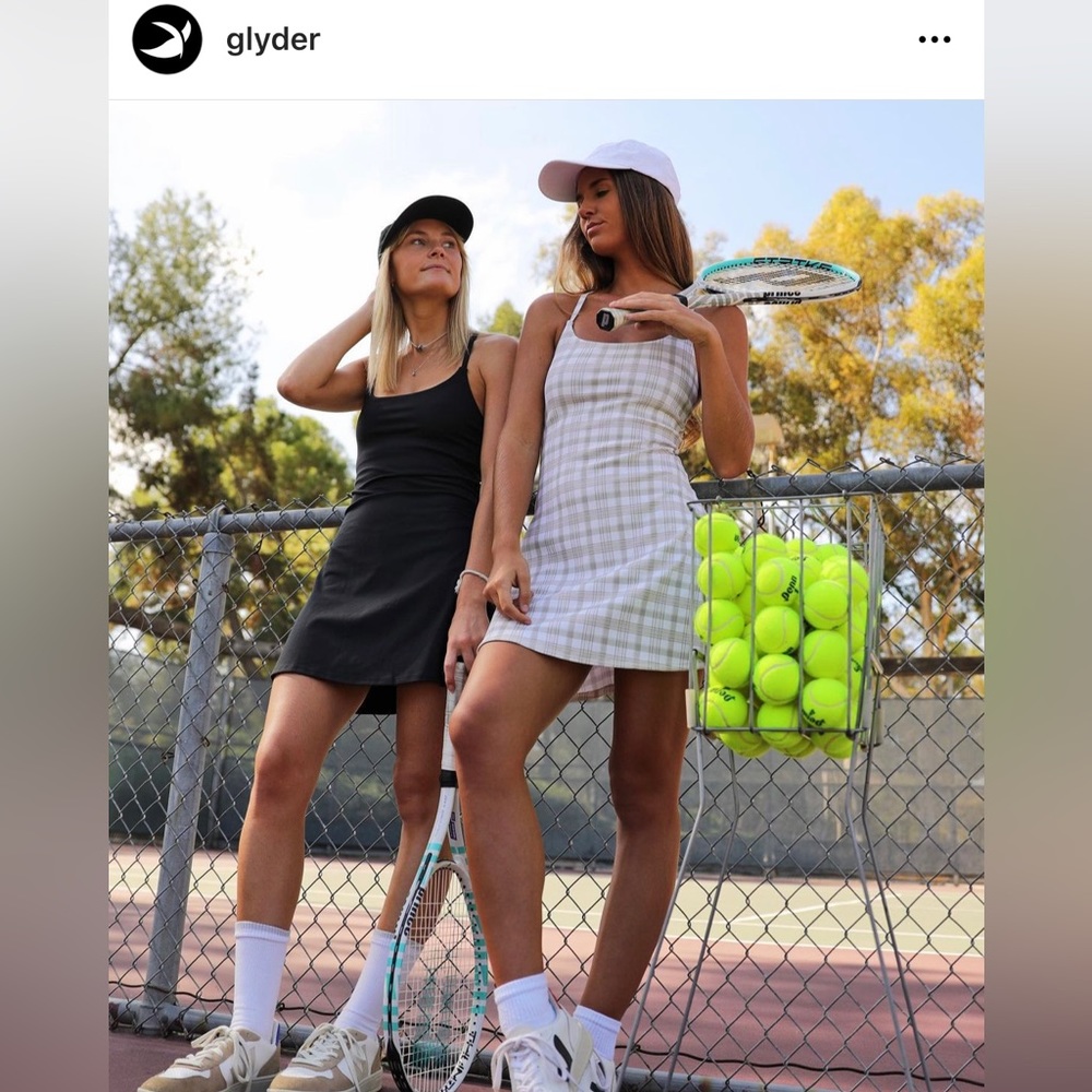 NWOT GLYDER TENNIS DRESS SIZE SMALL